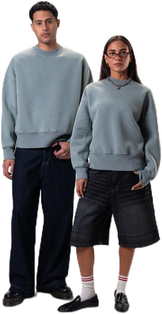 سعر ومواصفات In Your Shoe Indigo Washed Boxy Crewneck (B0HM3HPB2R) على Amazon EG