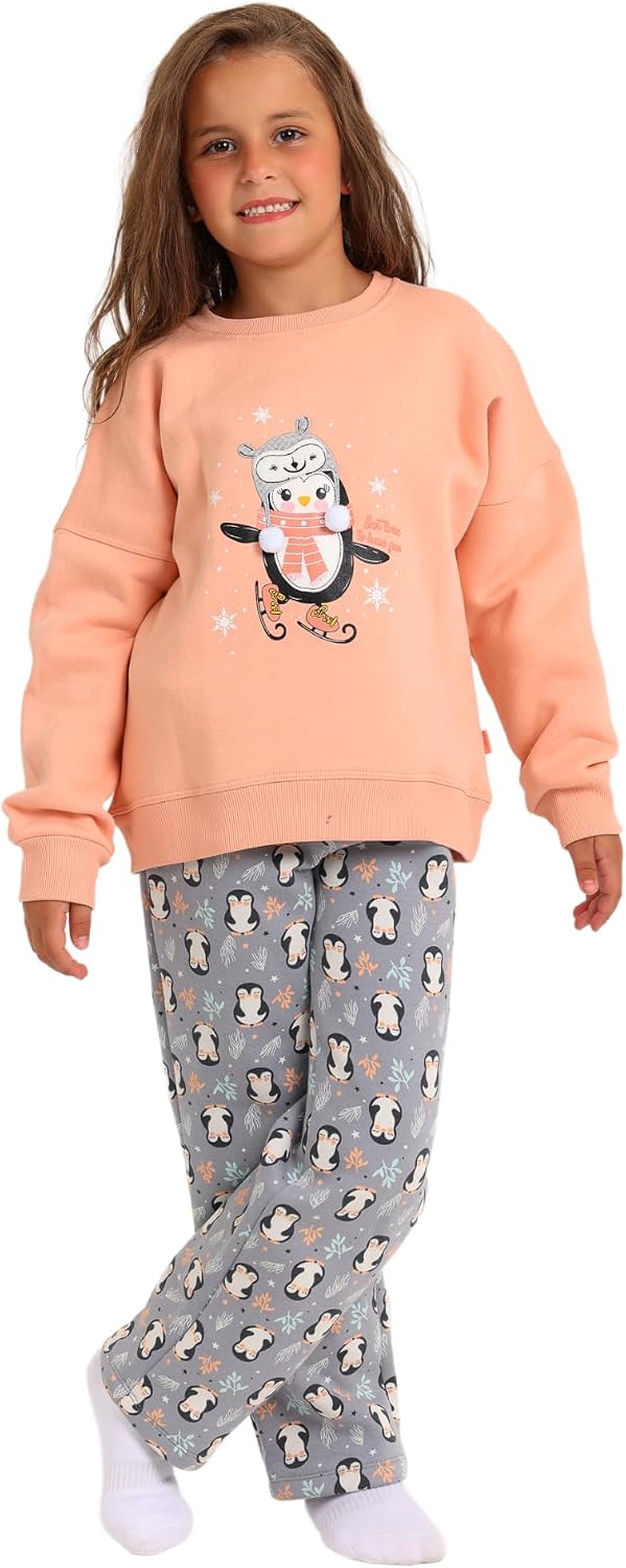 سعر ومواصفات junior Junior Girls Printed T-Shirt and Pants Set, Penguin Design, Peach/Gray, Size 05 (B0HLZVB4TW) على Amazon EG