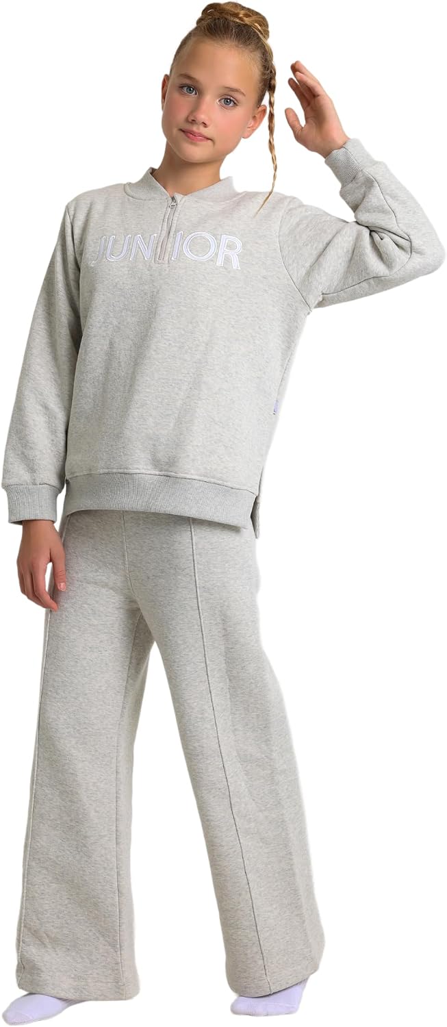 سعر ومواصفات junior Junior Girls T-Shirt and Pants Set, High School Design, Light Gray, Size 18 (B0HLZTVYNV) على Amazon EG